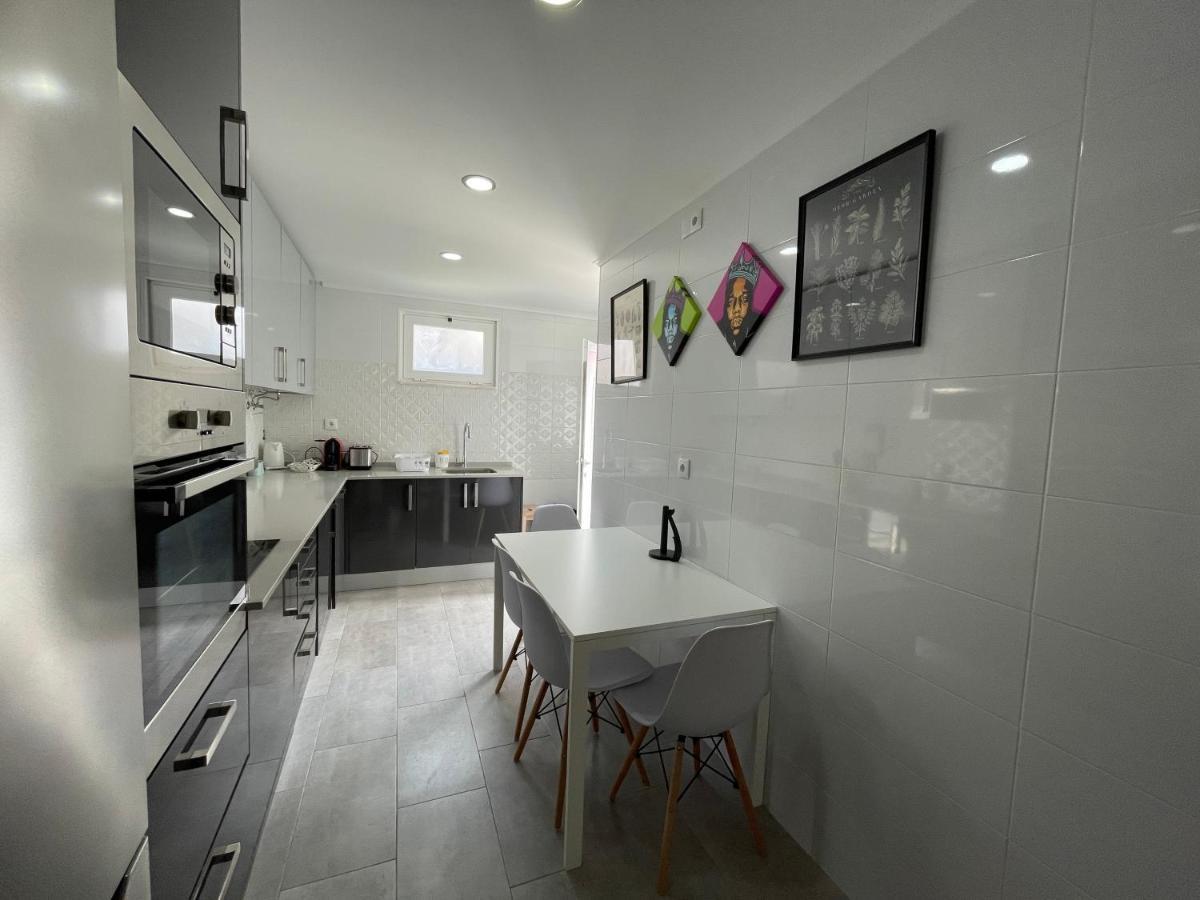 Happy House Barreiro Apartment Barreiro  Exterior photo