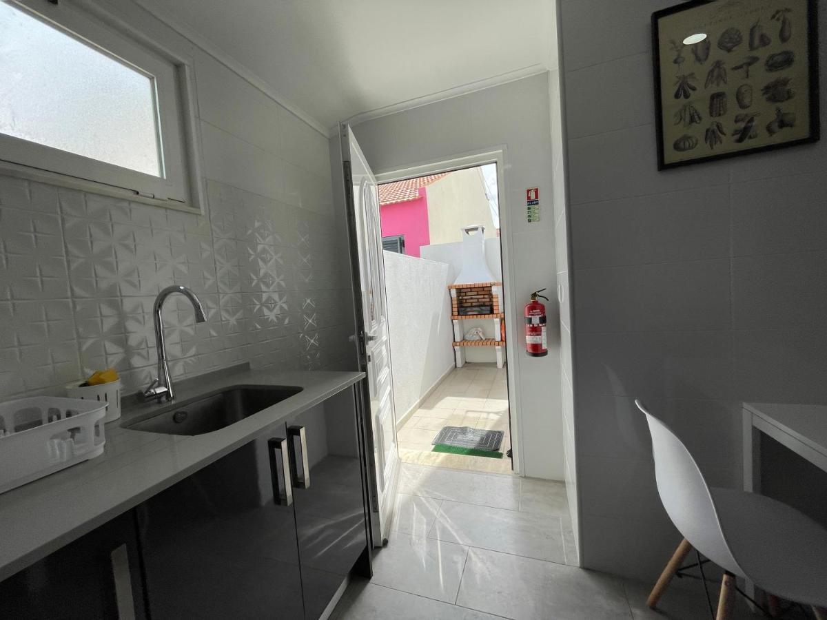 Happy House Barreiro Apartment Barreiro  Exterior photo